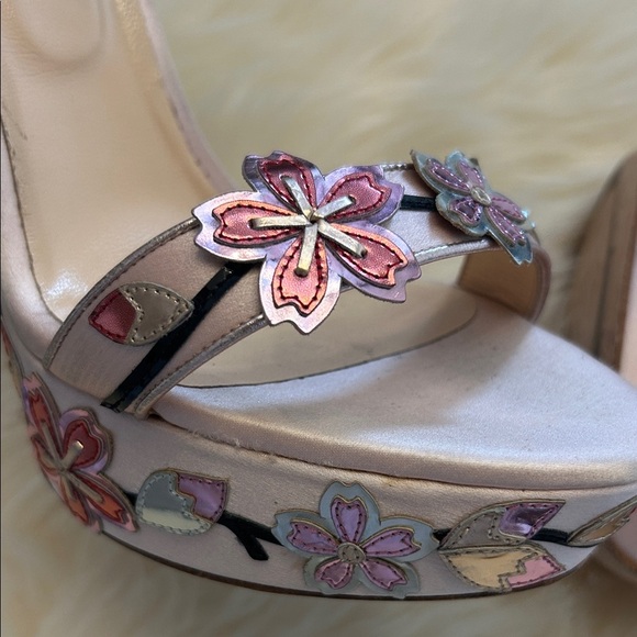 BALLIN Vintage Pink Satin Floral Metallic Heels Size 39 - Picture 4 of 16